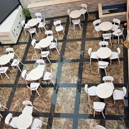 Boka 4* Τίρανα